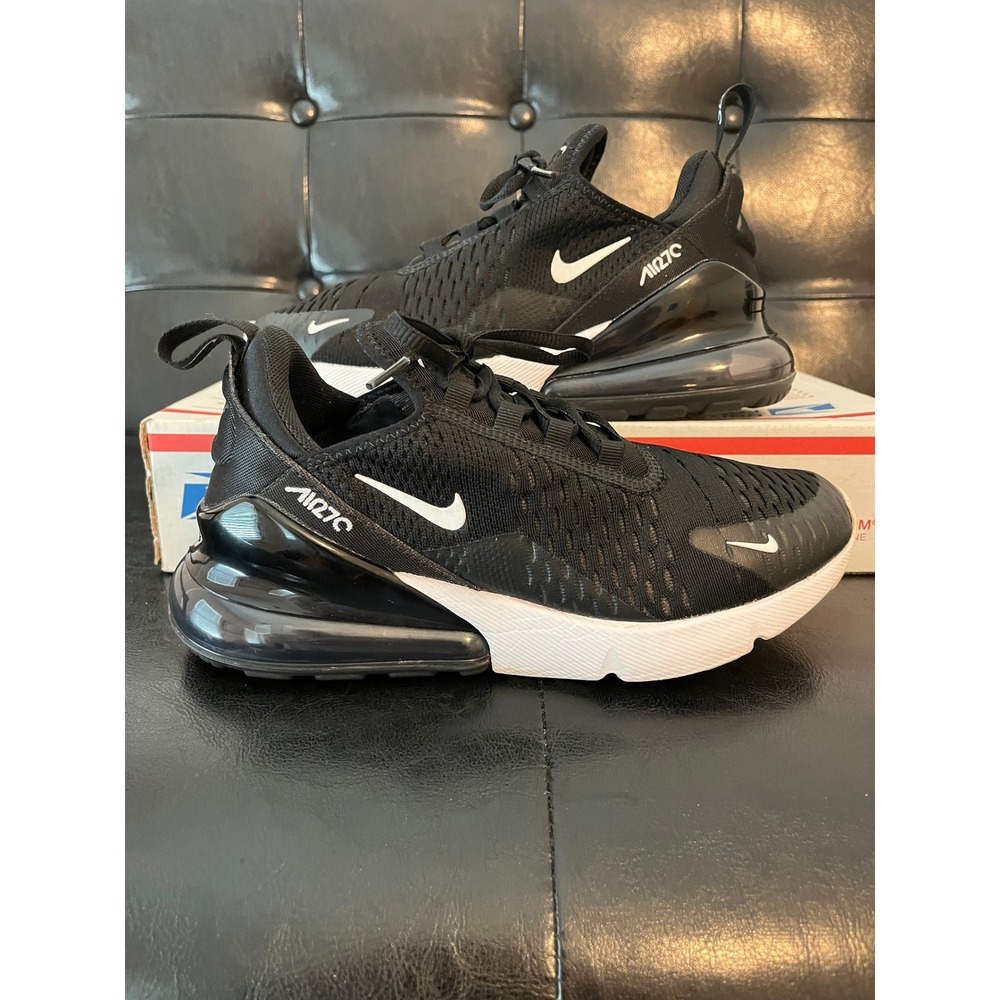 Nike Air Max 270 Women's Athletic Shoes - Black & White